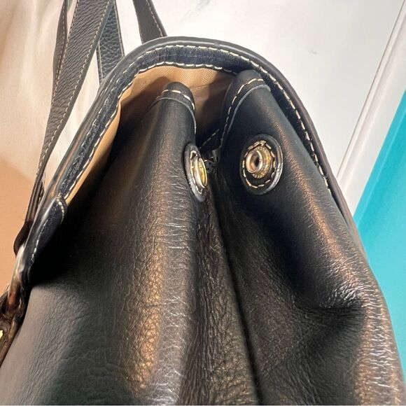 Franklin Covey Black Leather Tote with Silver Hardware - Picture 8 of 10